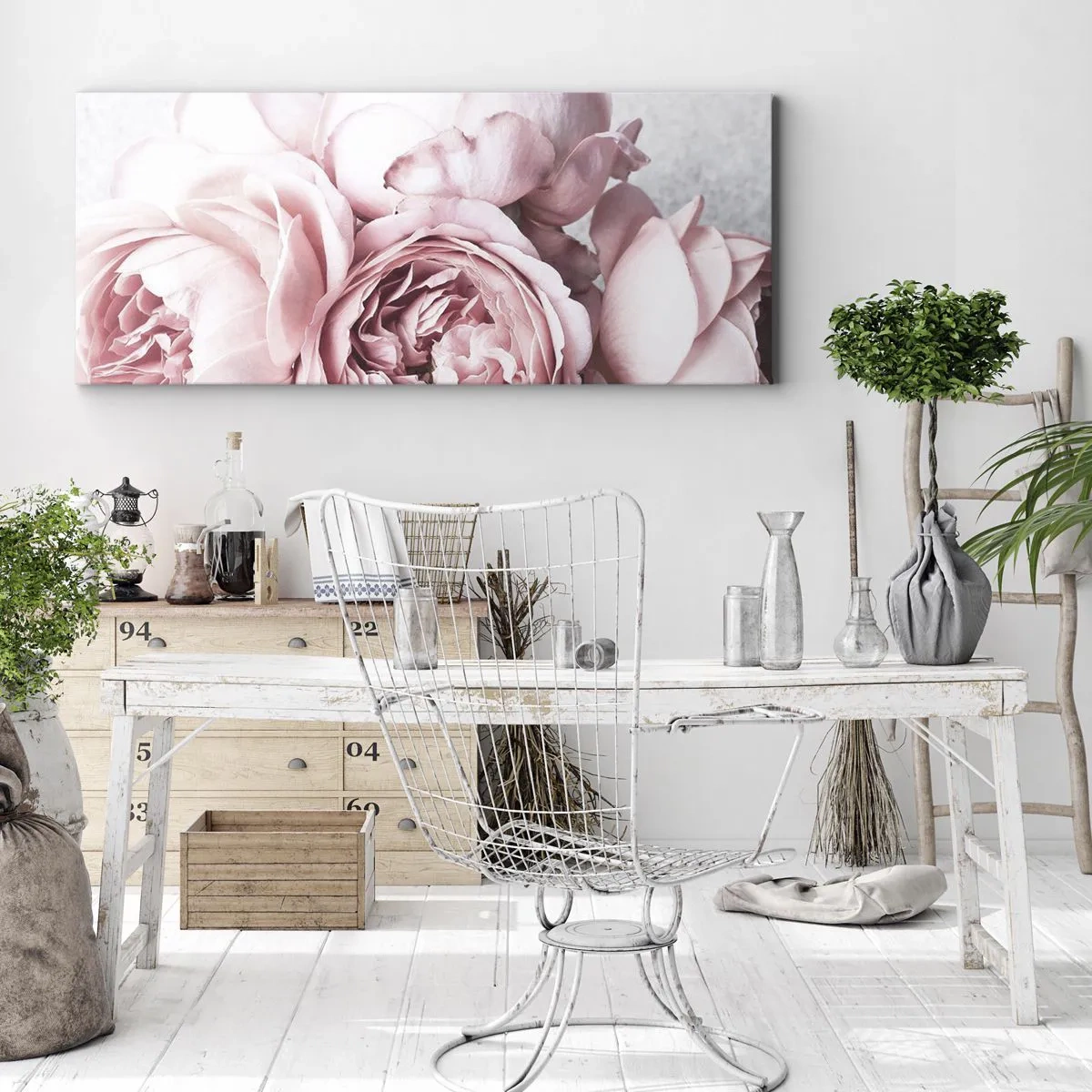 Quadro su tela - Stampe su Tela - Peonie rosa in luce soffusa su uno sfondo chiaro - 160x50cm - Per i romantici - Decorazione murale moderna per soggiorno e camera da letto ARTTOR