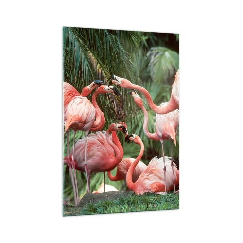 Quadro su vetro - Un gruppo di fenicotteri in un ambiente tropicale circondato da palme - 70x100cm - Pettegolezzi pomeridiani - Decorazione murale moderna per soggiorno e camera da letto ARTTOR