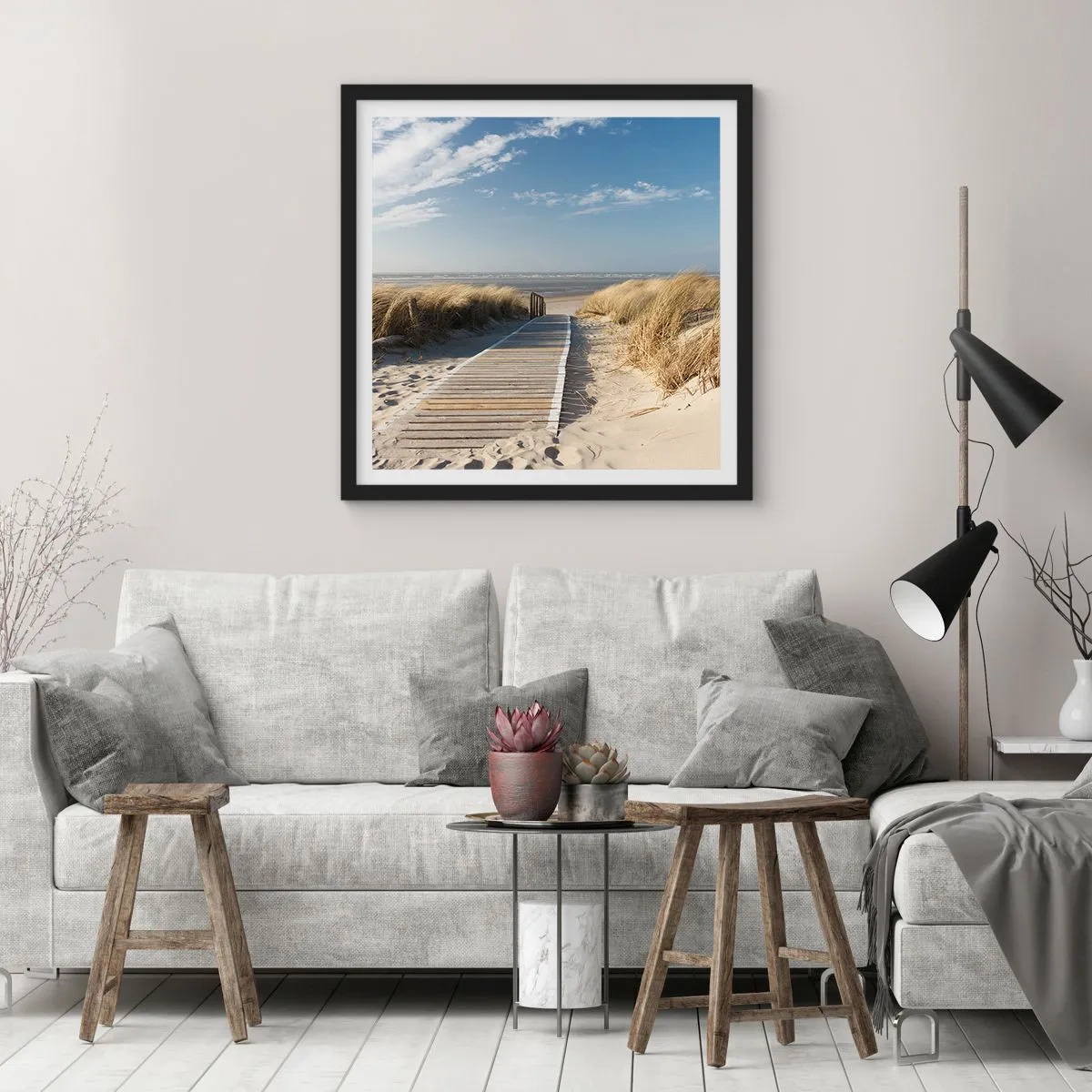 Poster in cornice nera - Dopo la duna, nel fruscio dell'erba - 60x60 cm