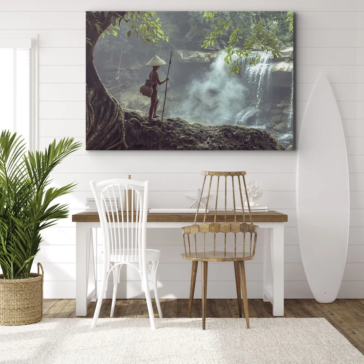 Quadro su tela - Stampe su Tela - Una figura con una lancia presso una cascata in una foresta tropicale - 100x70cm - In armonia con la natura - Decorazione murale moderna per soggiorno e camera da letto ARTTOR