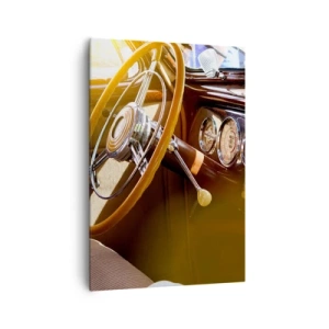 Quadro su tela - Stampe su Tela - Primo piano degli interni di un'auto d'epoca con dettagli in legno e cromati. - 70x100cm - Un soffio di lusso dal passato - Decorazione murale moderna per soggiorno e camera da letto ARTTOR