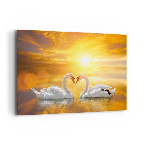 Quadro su tela - Stampe su Tela - Una scena romantica di due cigni che formano un cuore sullo sfondo di un tramonto dorato. - 100x70cm - Cuore è la più bella parola del mondo… - Decorazione murale moderna per soggiorno e camera da letto ARTTOR