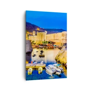 Quadro su tela - Stampe su Tela - Un pittoresco porto di notte con edifici illuminati - 80x120cm - Notte luminosa sull'Adriatico - Decorazione murale moderna per soggiorno e camera da letto ARTTOR