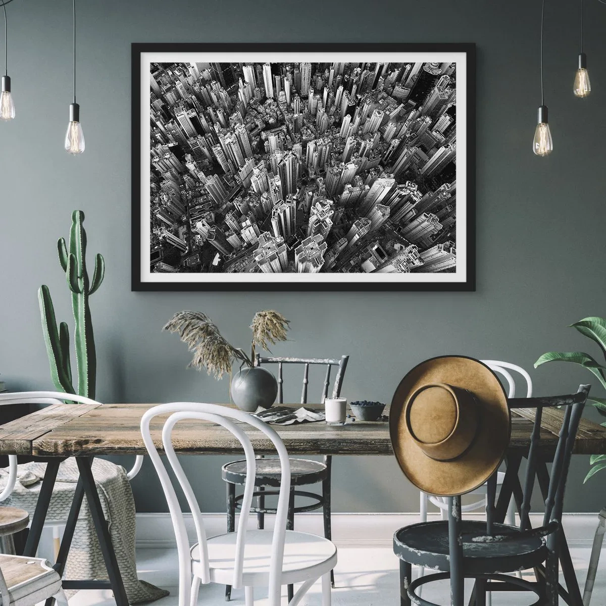 Poster in cornice nera - Vista aerea della città in bianco e nero - 100x70cm - Ancora più in alto - Decorazione murale moderna per soggiorno e camera da letto ARTTOR