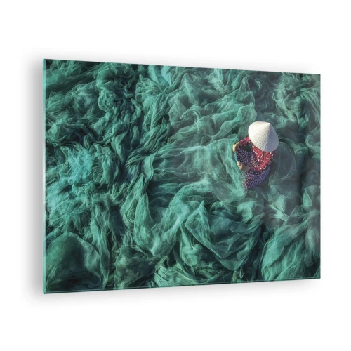 Quadro su vetro - Una donna con un cappello tradizionale che ripara le reti - 70x50cm - Nel mare di reti - Decorazione murale moderna per soggiorno e camera da letto ARTTOR