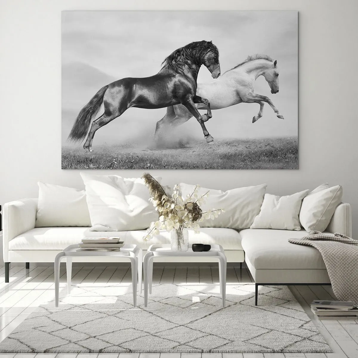 Quadro su vetro - Cavalli bianchi e neri in un ambiente dinamico - 70x50cm - Angeli e demoni - Decorazione murale moderna per soggiorno e camera da letto ARTTOR