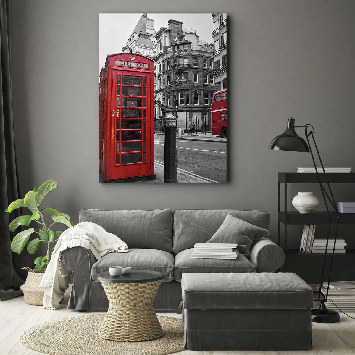 Quadro su tela - Stampe su Tela - Una cabina telefonica rossa e un autobus a due piani a Londra con la città sullo sfondo - 50x70cm - Il più rosso d'Europa - Decorazione murale moderna per soggiorno e camera da letto ARTTOR