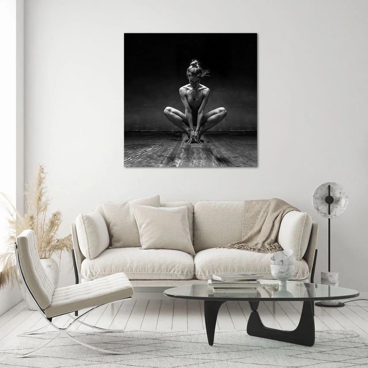 Quadro su vetro - La concentrazione dell'energia della danza - 40x40 cm