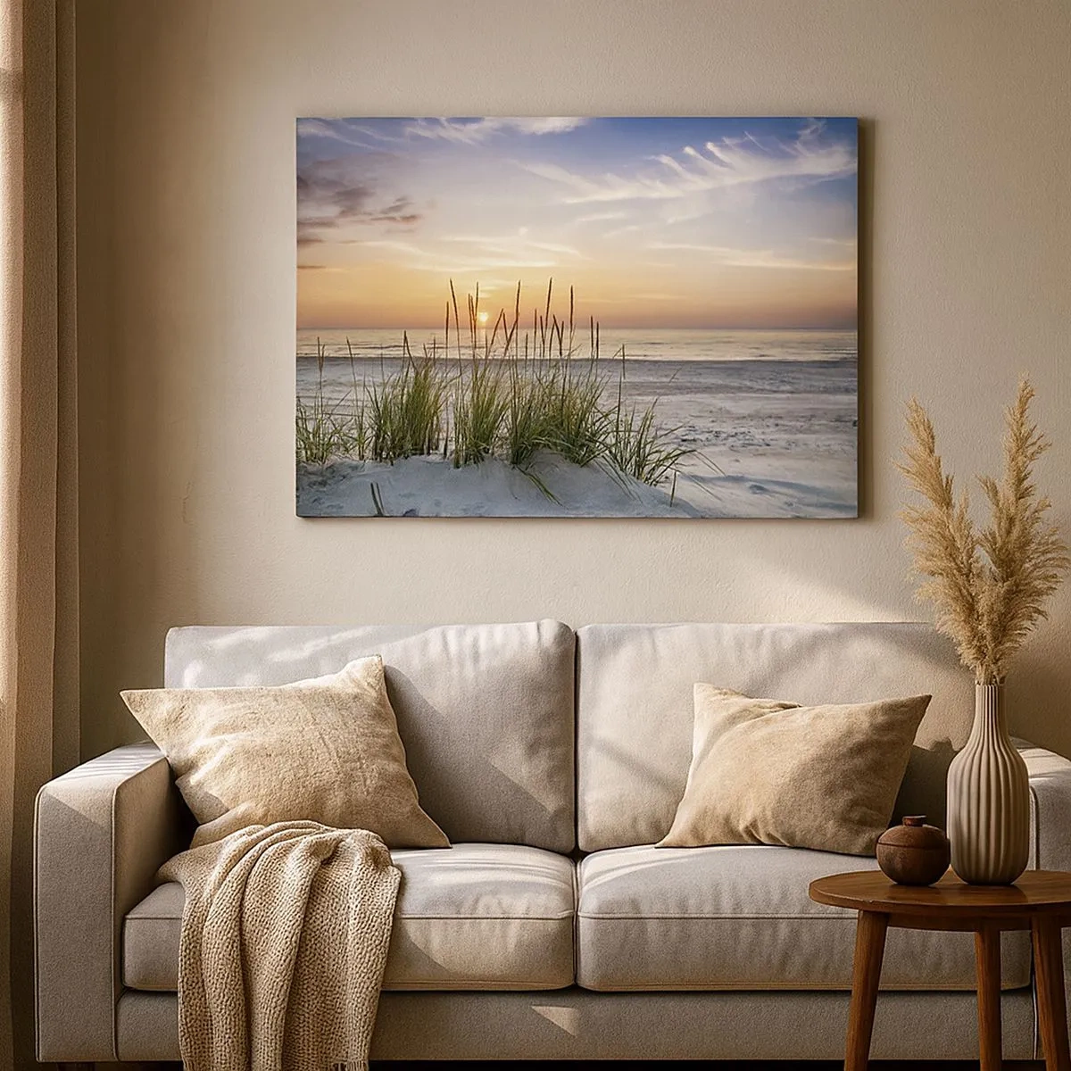 Quadro su tela - Stampe su Tela - Una spiaggia sabbiosa al tramonto con l'erba sullo sfondo - 70x50cm - Guarda, pensa, senti - Decorazione murale moderna per soggiorno e camera da letto ARTTOR