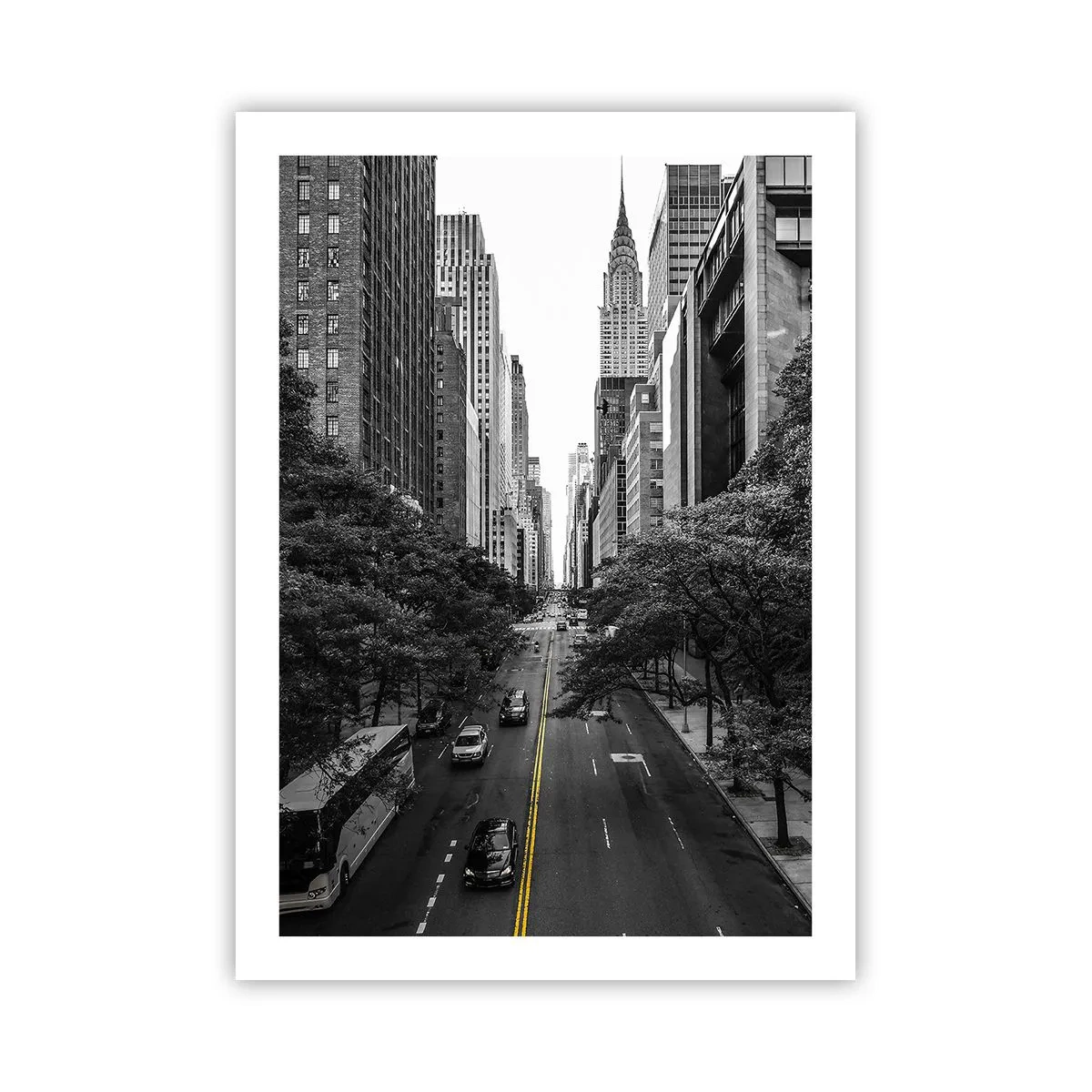 Poster - Panorama della città in bianco e nero con una linea gialla sulla strada - 50x70cm - Alba a New York - Decorazione murale moderna per soggiorno e camera da letto ARTTOR