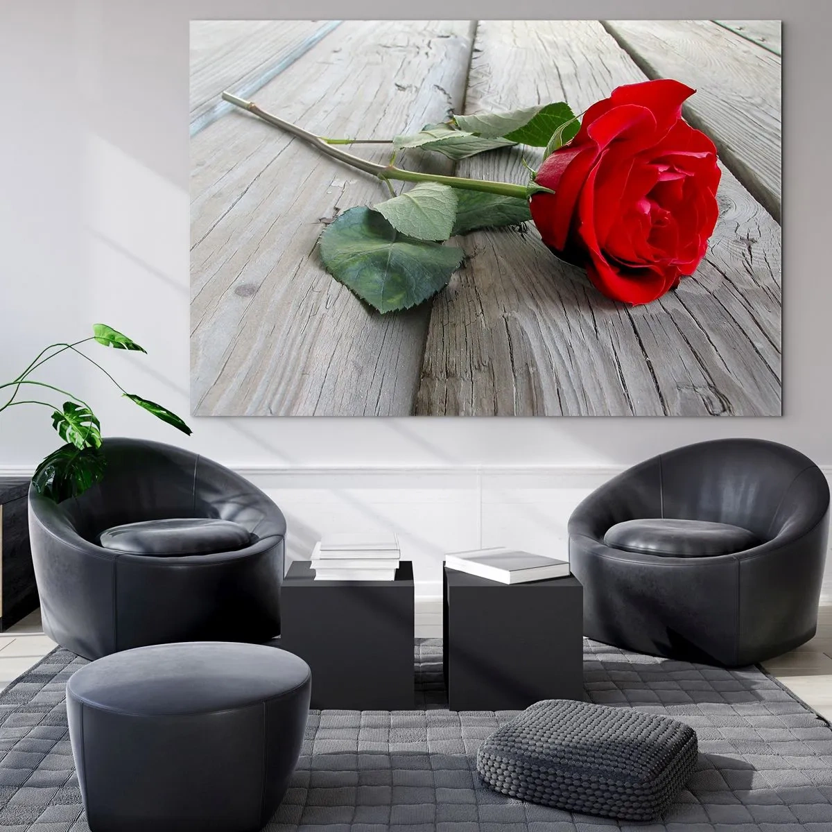 Quadro su vetro - Rosa rossa su una tavola di legno - 100x70cm - Studio in scarlatto - Decorazione murale moderna per soggiorno e camera da letto ARTTOR