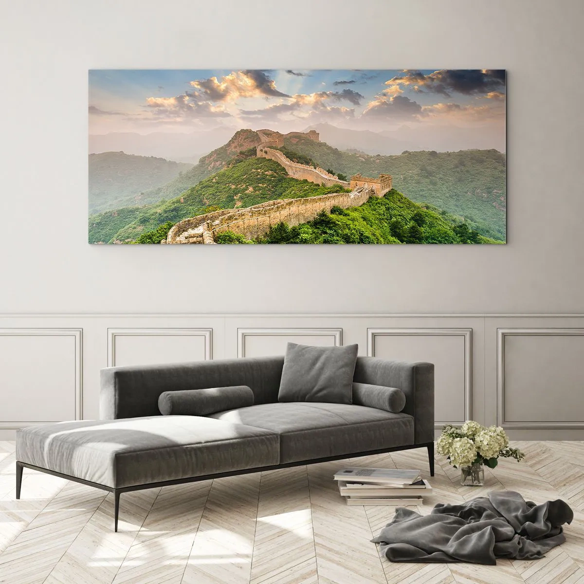 Quadro su vetro - La Grande Muraglia cinese illuminata dalla luce del sole in un paesaggio pittoresco - 120x50cm - La grandezza che non passa mai - Decorazione murale moderna per soggiorno e camera da letto ARTTOR