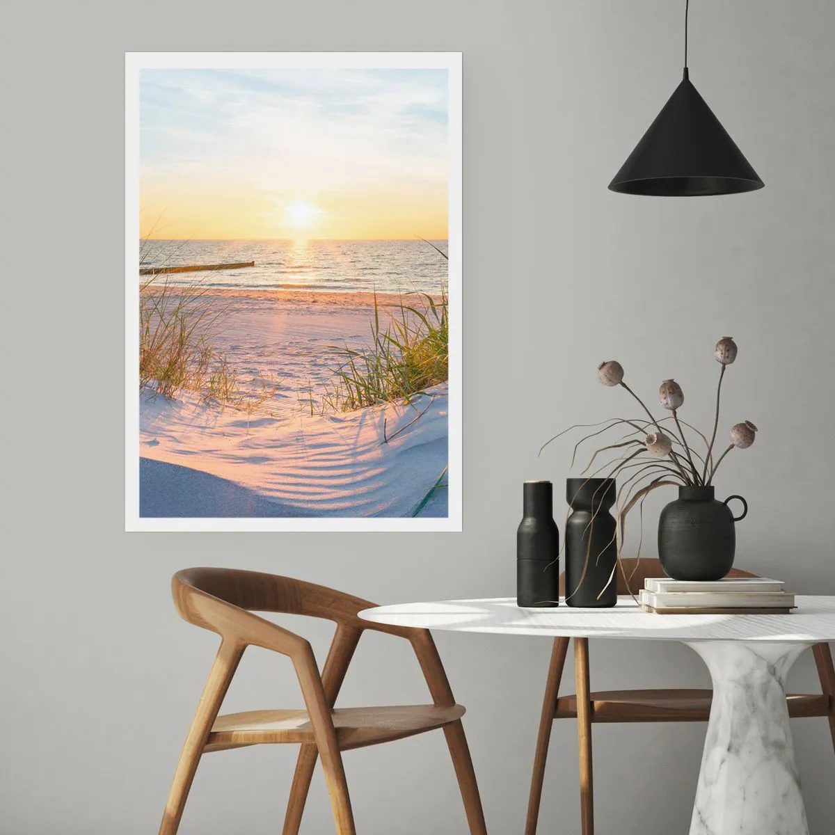 Poster - Rumore del mare, uccelli che cantano, spiaggia selvatica tra i cespugli... - 70x100 cm