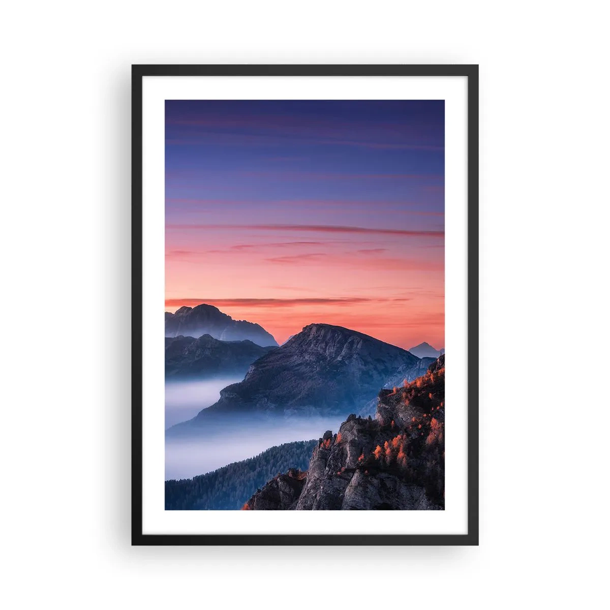 Poster in cornice nera - Pittoresco paesaggio montano al tramonto - 50x70cm - Sopra le valli - Decorazione murale moderna per soggiorno e camera da letto ARTTOR