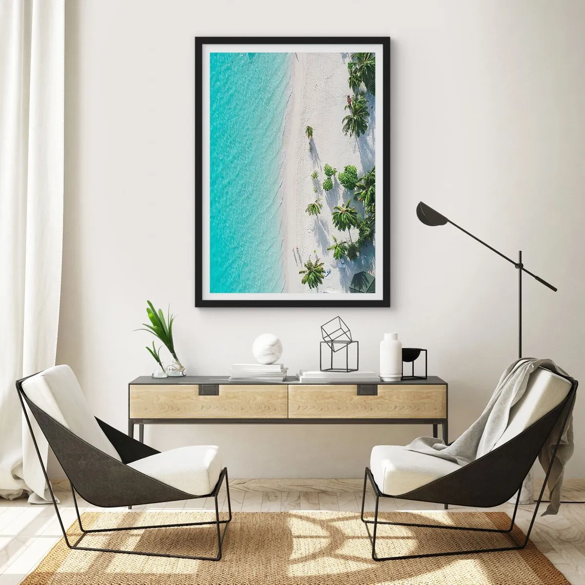 Poster in cornice nera - Vista aerea di una spiaggia tropicale con palme e mare blu - 50x70cm - Vacanze in paradiso - Decorazione murale moderna per soggiorno e camera da letto ARTTOR
