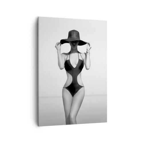 Quadro su tela - Stampe su Tela - Silhouette in bianco e nero di una donna con un cappello sullo sfondo del mare - 50x70cm - Il mio nome è Eleganza - Decorazione murale moderna per soggiorno e camera da letto ARTTOR