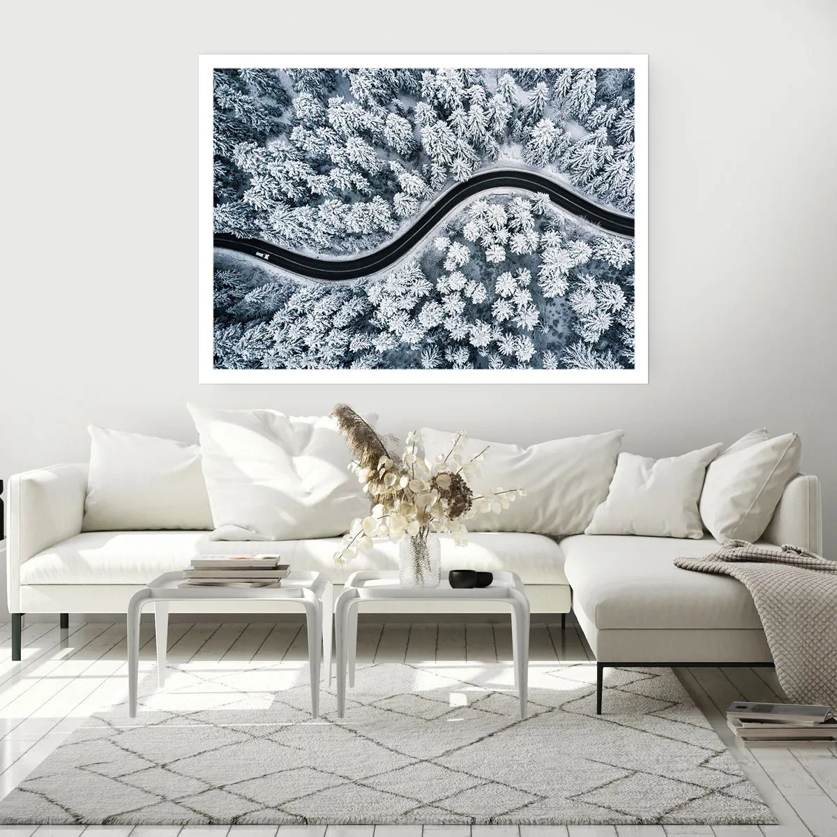 Poster - Attraverso il bosco invernale - 70x50 cm