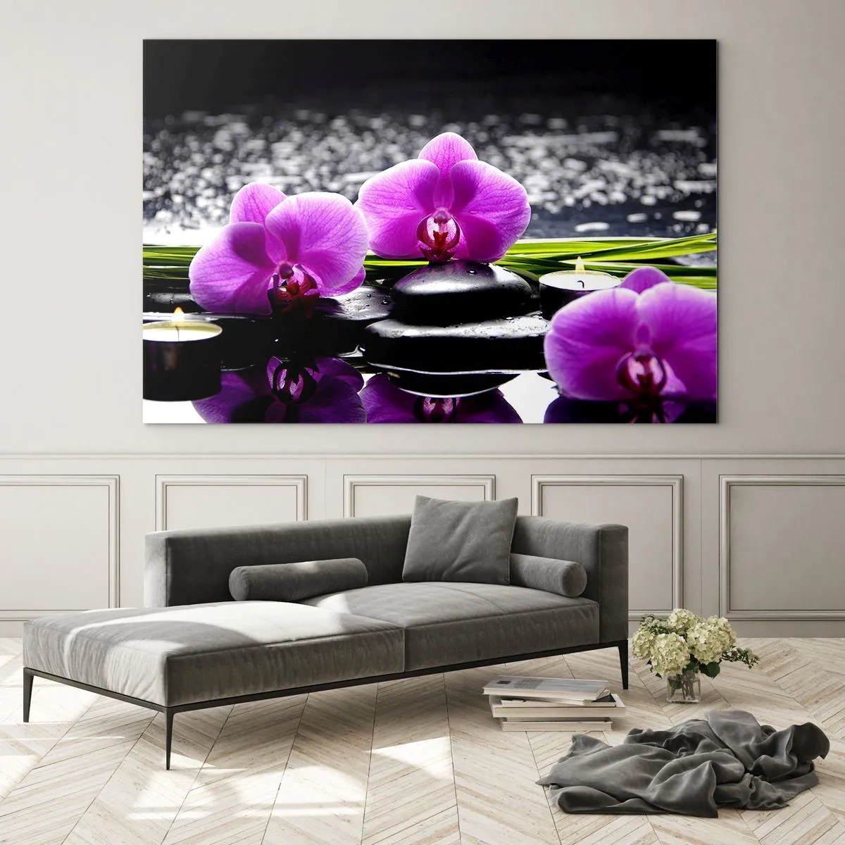 Quadro su vetro - Orchidee viola con pietre e candele su uno sfondo d'acqua - 70x50cm - Annegare nel silenzio e nella pace - Decorazione murale moderna per soggiorno e camera da letto ARTTOR