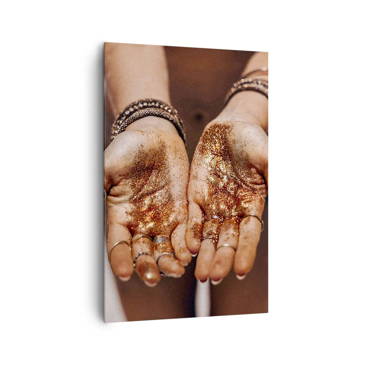 Quadro su tela - Stampe su Tela - Primo piano di mani con glitter in tonalità calde - 80x120cm - Un dono per te - Decorazione murale moderna per soggiorno e camera da letto ARTTOR