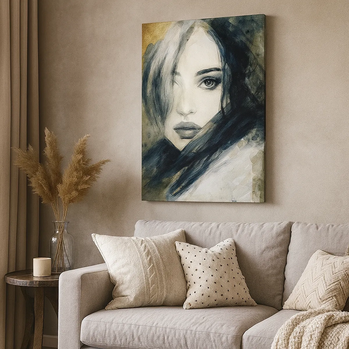 Quadro su tela - Stampe su Tela - Ritratto di una donna su uno sfondo di macchie astratte nei toni del beige - 50x70cm - Più innocente o sensuale? - Decorazione murale moderna per soggiorno e camera da letto ARTTOR