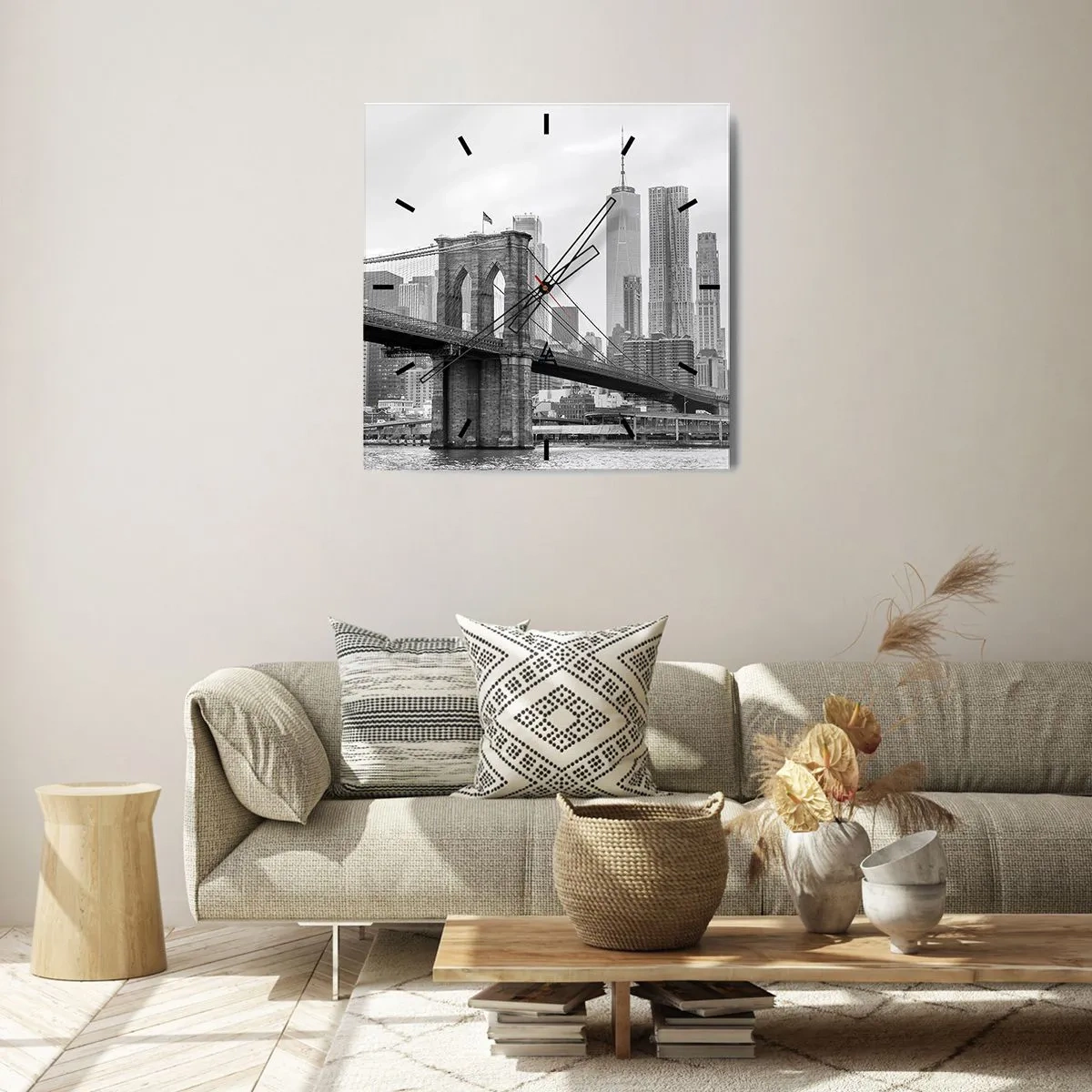 Orologio da parete - Orologio in Vetro - Ponte di Brooklyn con i grattacieli di New York sullo sfondo - 30x30cm - Atmosfera di New York - Decorazione murale moderna per soggiorno e camera da letto ARTTOR