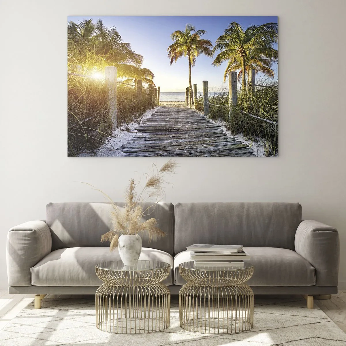 Quadro su vetro - Sentiero in legno sulla spiaggia circondato da palme - 100x70cm - Dritto in paradiso - Decorazione murale moderna per soggiorno e camera da letto ARTTOR