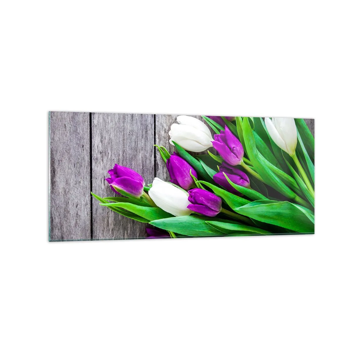 Quadro su vetro - Un bouquet di tulipani viola e bianchi su uno sfondo di legno - 120x50cm - Nella festa della primavera - Decorazione murale moderna per soggiorno e camera da letto ARTTOR