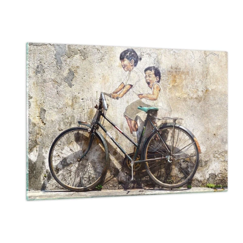 Quadro su vetro - Un murale con una bicicletta e figure di bambini sullo sfondo di un muro. - 120x80cm - Vero o falso? - Decorazione murale moderna per soggiorno e camera da letto ARTTOR