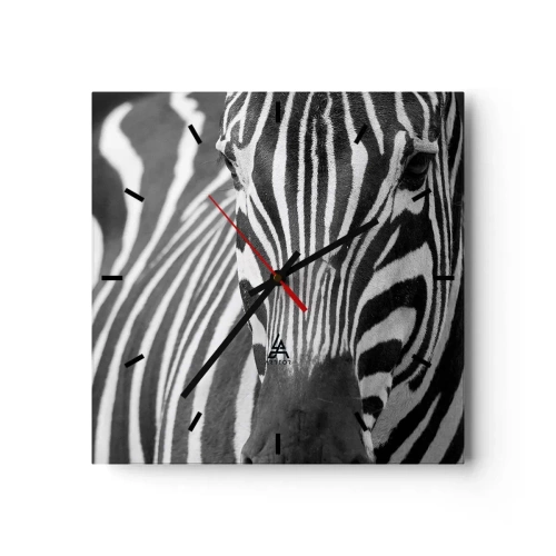 Orologio da parete - Orologio in Vetro - Primo piano in bianco e nero di una zebra con le sue strisce distintive. - 30x30cm - Il mondo è in bianco e nero - Decorazione murale moderna per soggiorno e camera da letto ARTTOR