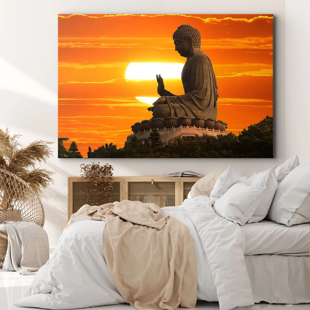 Quadro su tela - Stampe su Tela - Una statua buddista sullo sfondo di un tramonto arancione - 120x80cm - Senza paura davanti al mondo - Decorazione murale moderna per soggiorno e camera da letto ARTTOR
