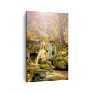 Quadro su tela - Stampe su Tela - Una cascata nella foresta sotto i raggi del sole, circondata dal verde - 80x120cm - Cascata boschiva in verde - Decorazione murale moderna per soggiorno e camera da letto ARTTOR