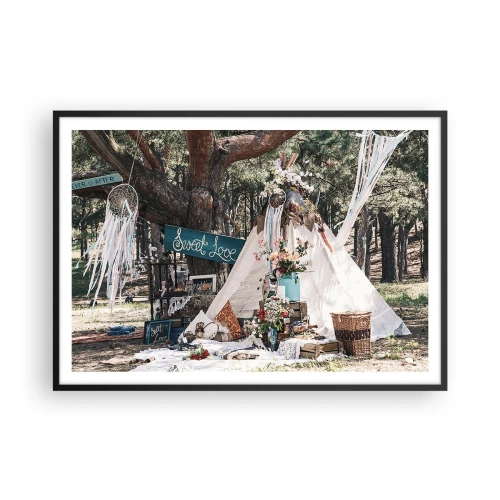 Poster in cornice nera - Decorazione boho con un teepee nella foresta - 100x70cm - Make love... - Decorazione murale moderna per soggiorno e camera da letto ARTTOR