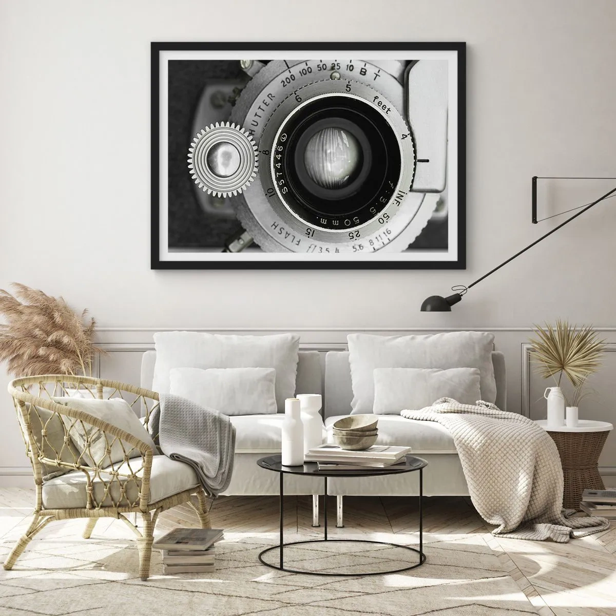 Poster in cornice nera - L'obiettivo di una vecchia macchina fotografica - 70x50cm - Racconto su Hollywood - Decorazione murale moderna per soggiorno e camera da letto ARTTOR