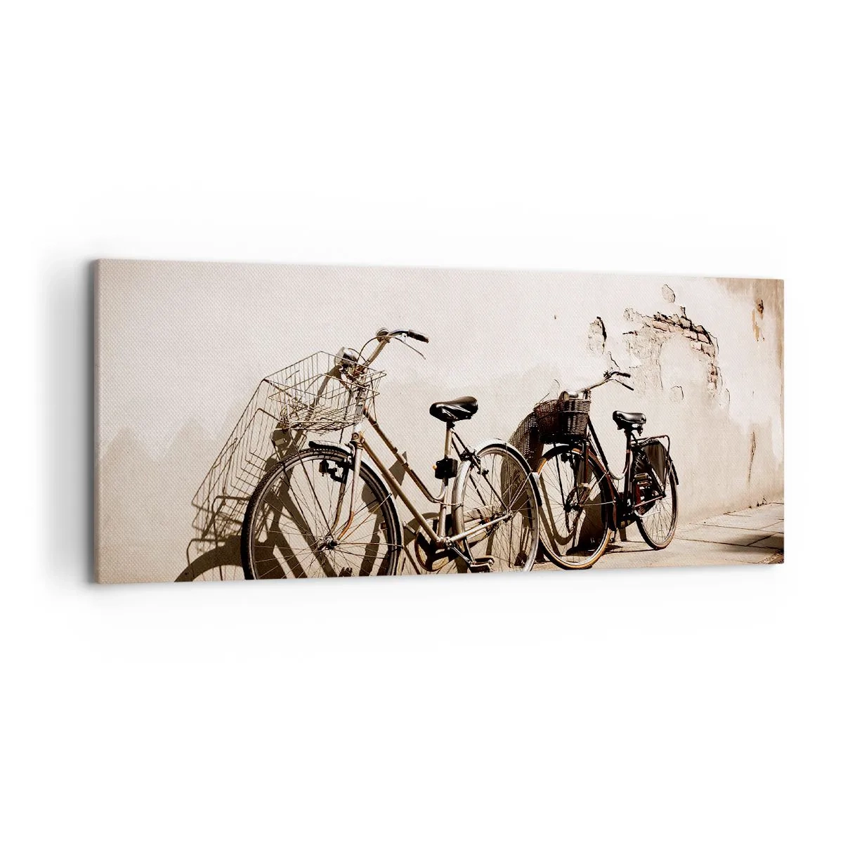 Quadro su tela - Stampe su Tela - Due biciclette appoggiate a un vecchio muro in stile retrò - 120x50cm - L'indimenticabile bellezza del passato - Decorazione murale moderna per soggiorno e camera da letto ARTTOR