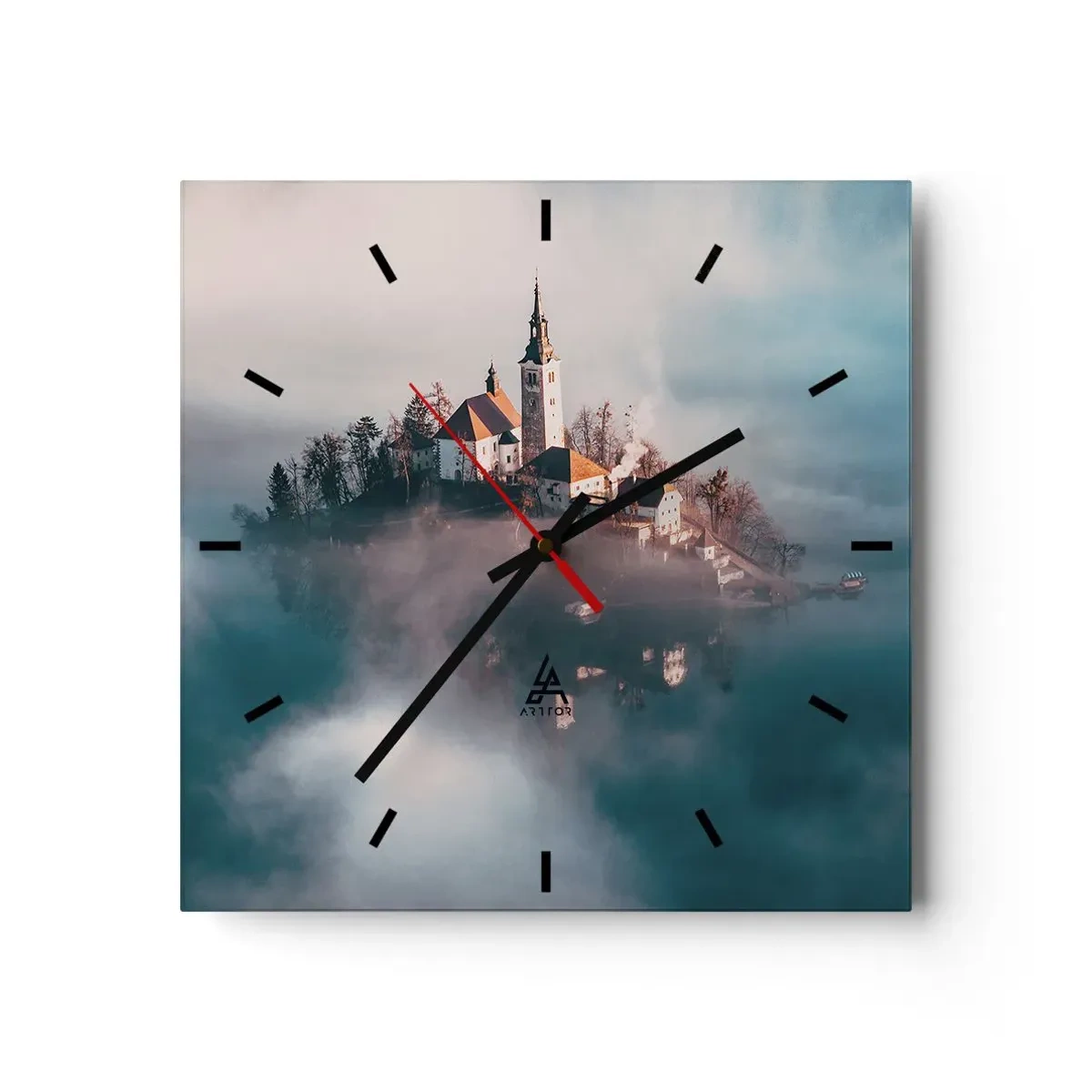 Orologio da parete - Orologio in Vetro - Un'isola pittoresca con una chiesa circondata dalla nebbia - 30x30cm - L'isola dei sogni - Decorazione murale moderna per soggiorno e camera da letto ARTTOR