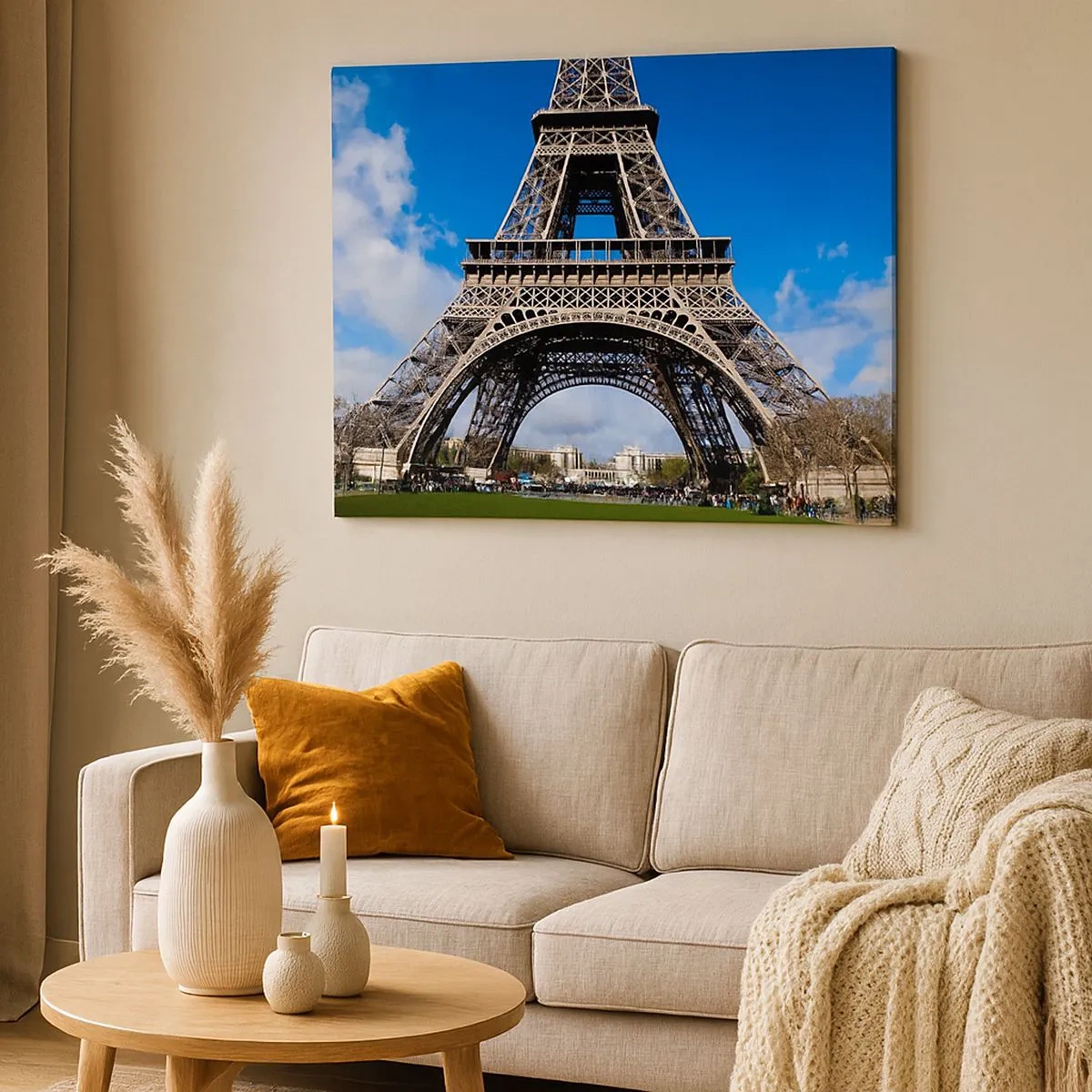 Quadro su tela - Stampe su Tela - La Torre Eiffel sullo sfondo di un cielo azzurro e di un parco verde - 70x50cm - Tutta Parigi ai suoi piedi - Decorazione murale moderna per soggiorno e camera da letto ARTTOR