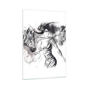 Quadro su vetro - Una donna in una danza dinamica con zebre in un'estetica in bianco e nero - 80x120cm - Ballando con le zebre - Decorazione murale moderna per soggiorno e camera da letto ARTTOR