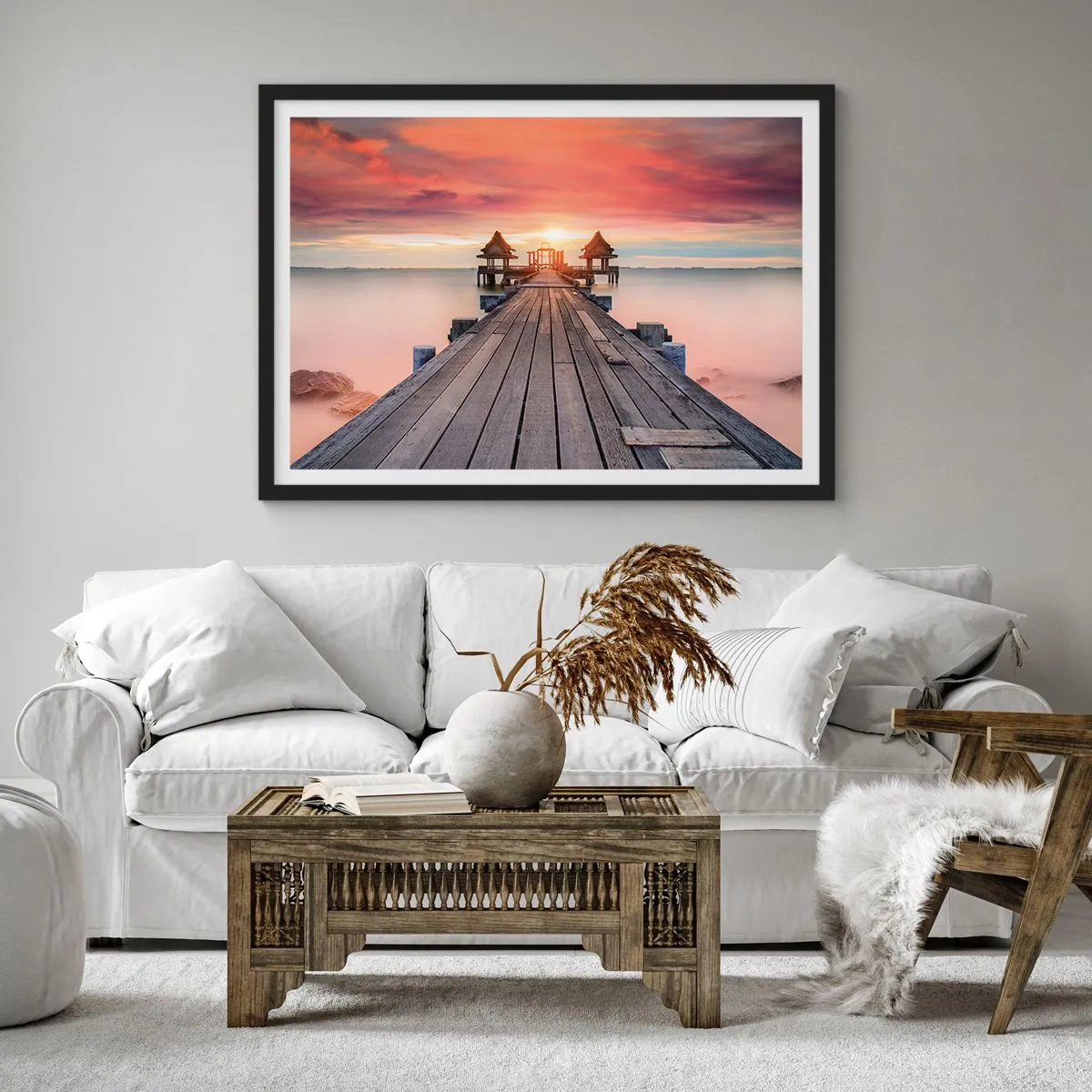 Poster in cornice nera - Molo di legno che conduce ai gazebo al tramonto - 100x70cm - Tramonto d'oriente - Decorazione murale moderna per soggiorno e camera da letto ARTTOR