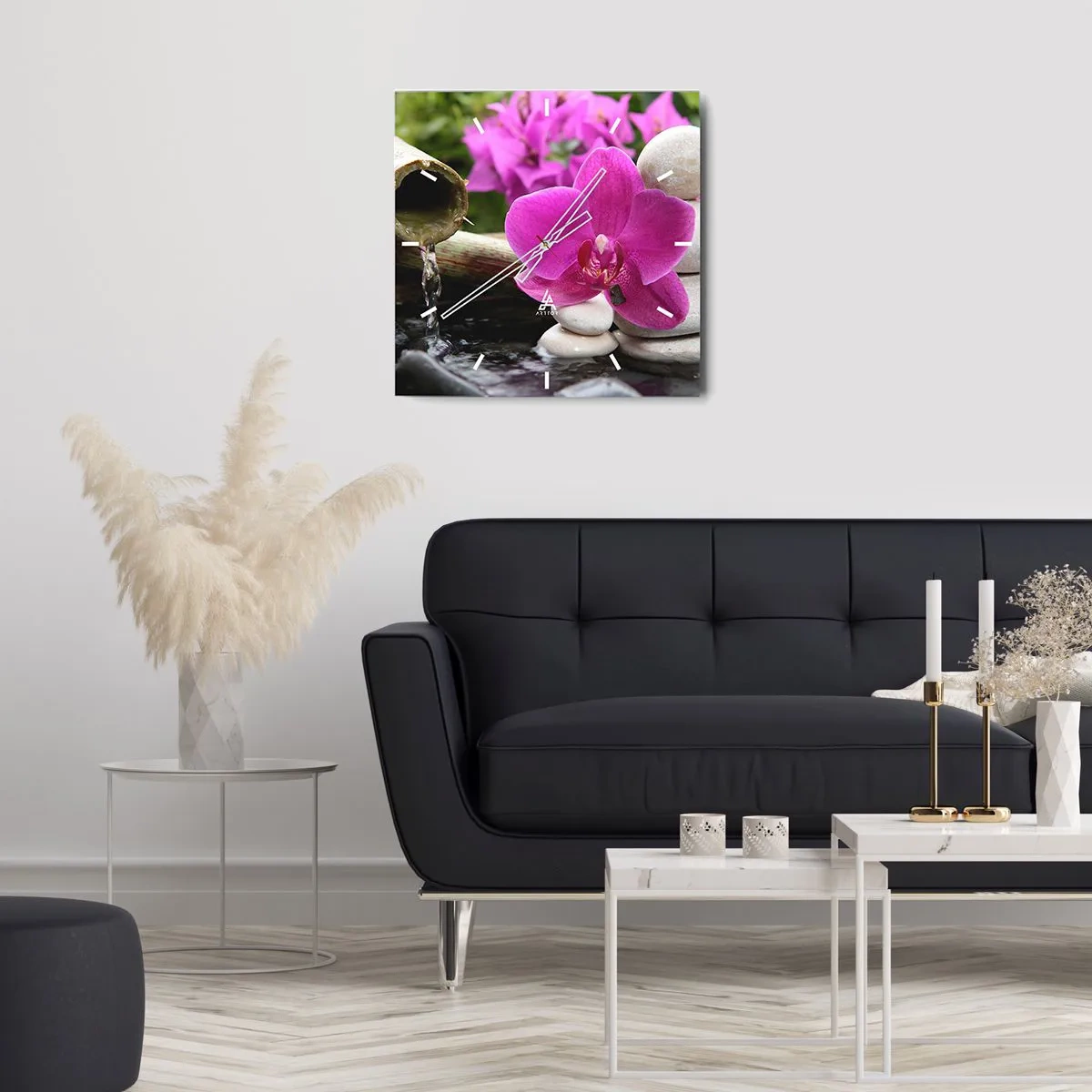 Orologio da parete - Orologio in Vetro - Orchidea viola, pietre e bambù con acqua in un ambiente rilassante - 30x30cm - E già ti riposi - Decorazione murale moderna per soggiorno e camera da letto ARTTOR