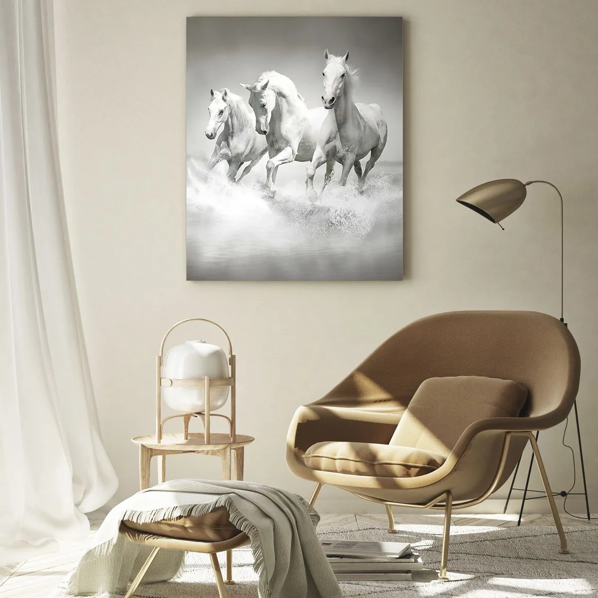 Quadro su vetro - Tre cavalli bianchi che galoppano nell'acqua - 80x120cm - Estasi bianca - Decorazione murale moderna per soggiorno e camera da letto ARTTOR