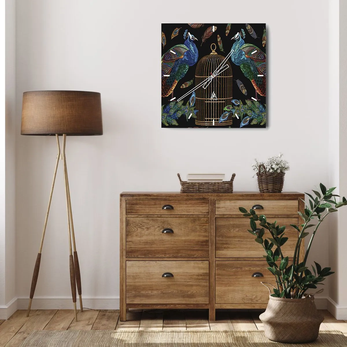 Orologio da parete - Orologio in Vetro - Pavoni accanto a una gabbia dorata su sfondo nero - 30x30cm - Con gli abiti reali - Decorazione murale moderna per soggiorno e camera da letto ARTTOR