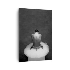 Quadro su tela - Stampe su Tela - Una ballerina in una posa classica su uno sfondo scuro. - 70x100cm - Fiorisce adesso - Decorazione murale moderna per soggiorno e camera da letto ARTTOR