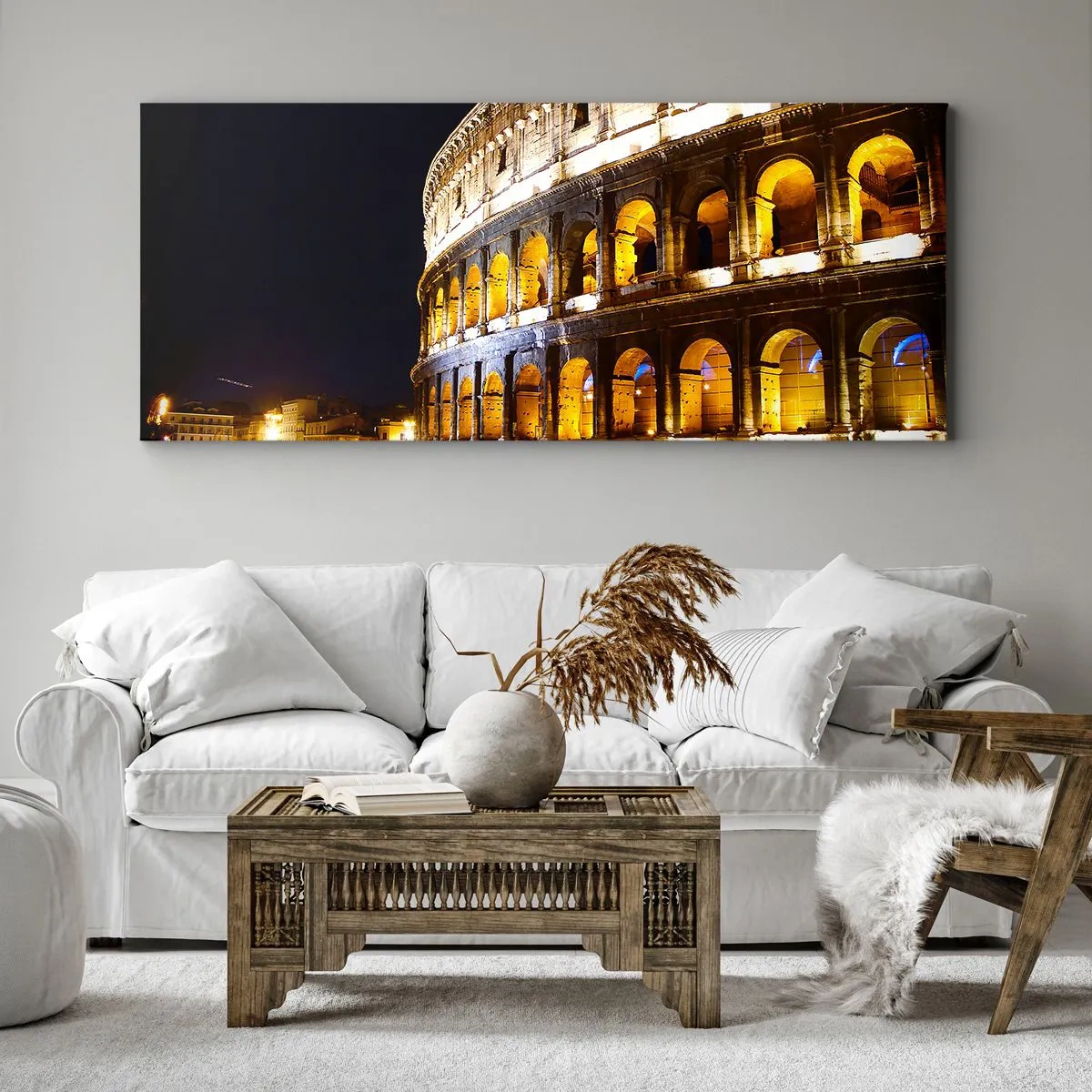 Quadro su tela - Stampe su Tela - Il Colosseo illuminato dalle luci di notte a Roma - 120x50cm - È tempo di iniziare i giochi - Decorazione murale moderna per soggiorno e camera da letto ARTTOR