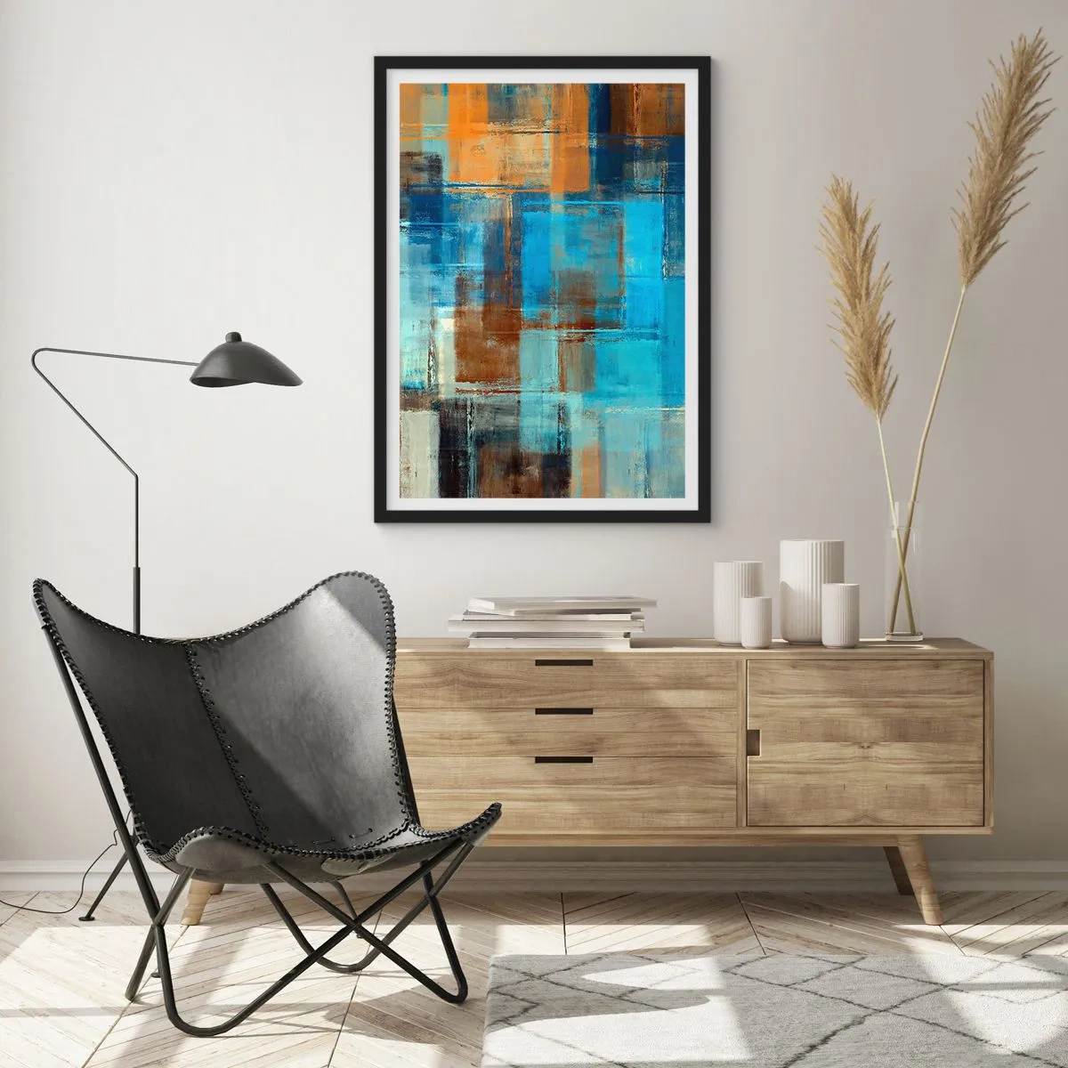 Poster in cornice nera - Attraverso la tenda blu - 70x100 cm