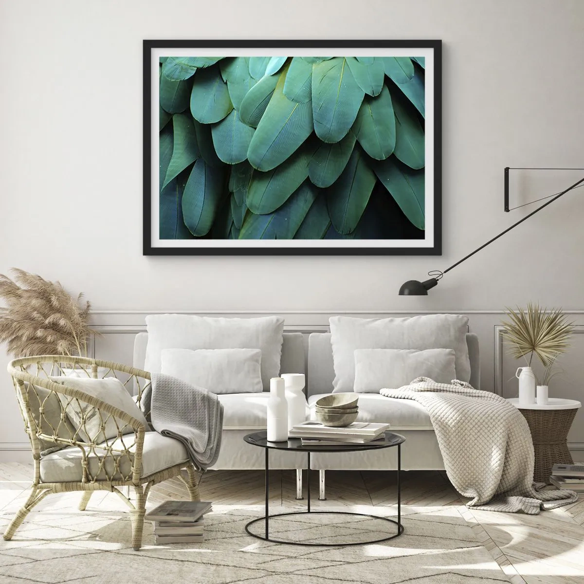 Poster in cornice nera - Dettaglio di piume nei toni del verde - 70x50cm - Precisione da pappagallo - Decorazione murale moderna per soggiorno e camera da letto ARTTOR