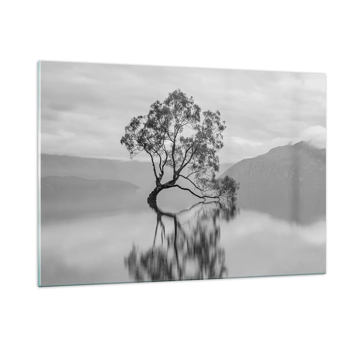 Quadro su vetro - Un albero solitario sull'acqua in un paesaggio in bianco e nero - 120x80cm - C'è un paese così - Decorazione murale moderna per soggiorno e camera da letto ARTTOR