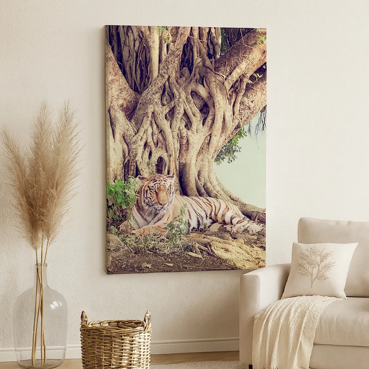 Quadro su tela - Stampe su Tela - Una tigre che riposa sotto un albero che si estende - 50x70cm - Vista dal Libro della Genesi - Decorazione murale moderna per soggiorno e camera da letto ARTTOR