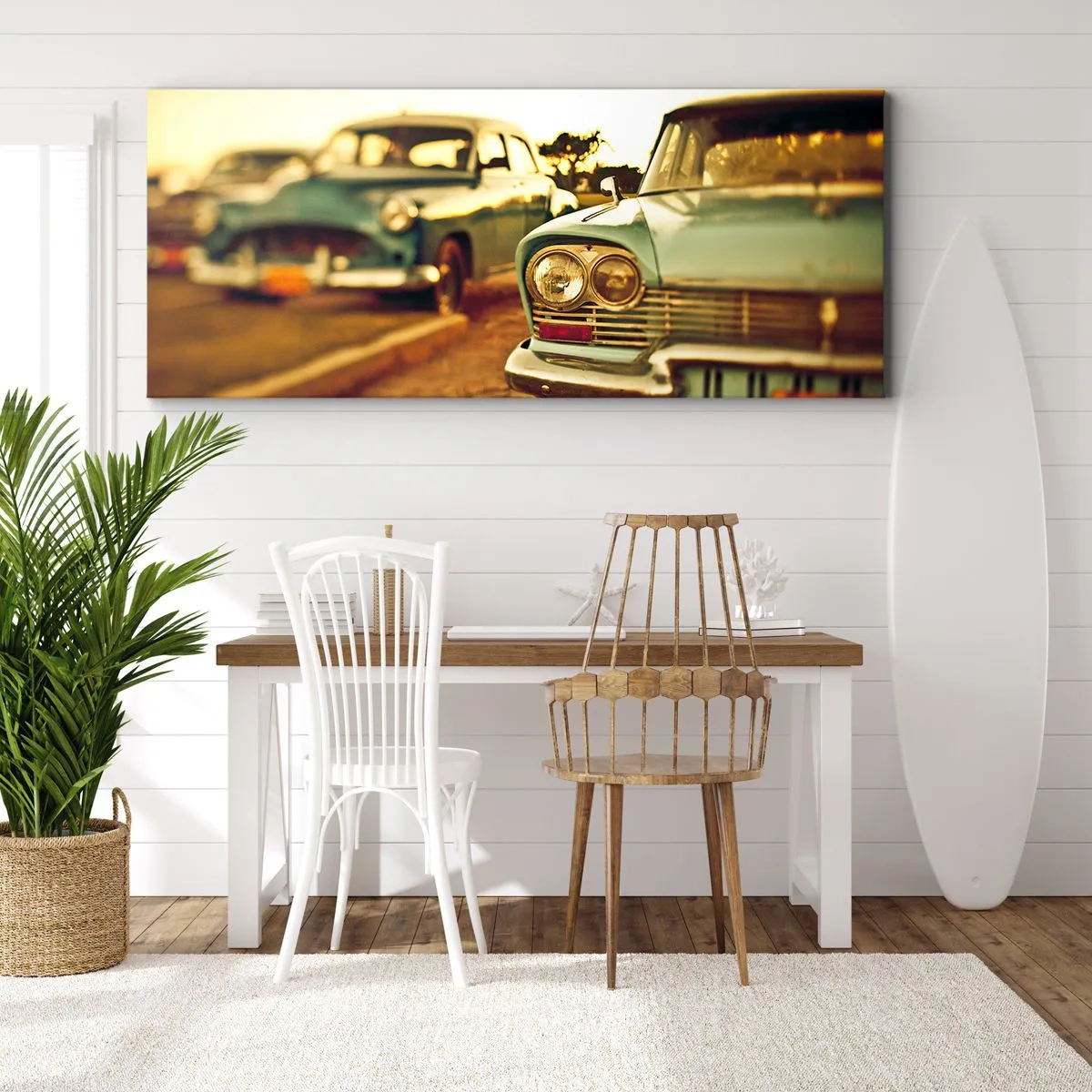 Quadro su tela - Stampe su Tela - Auto d'epoca nella calda luce del tramonto - 140x50cm - Aspettiamo, vediamo - Decorazione murale moderna per soggiorno e camera da letto ARTTOR