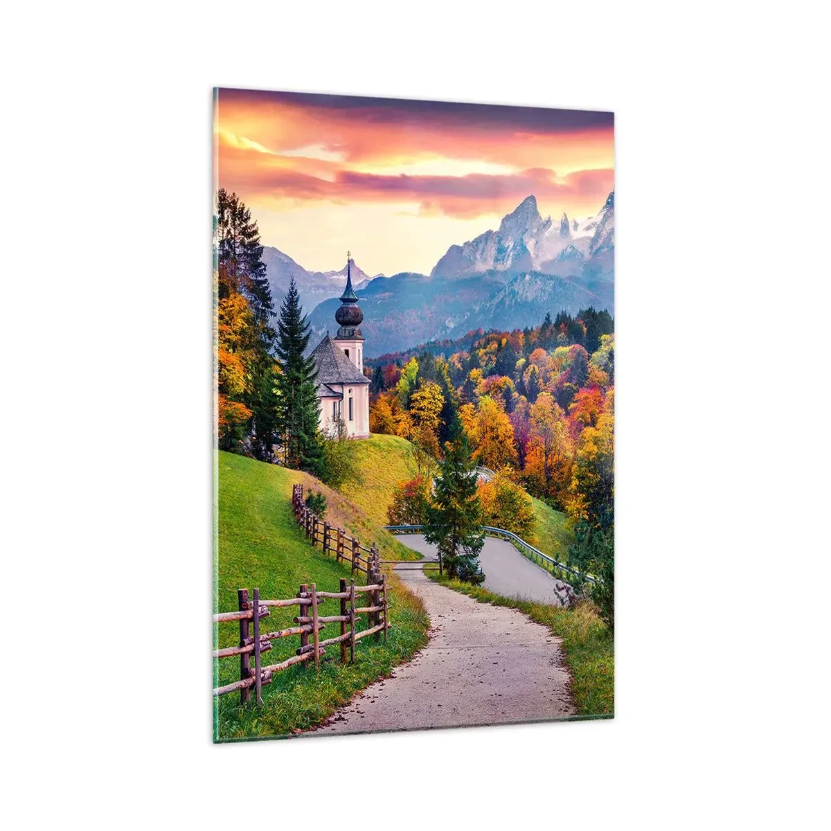 Quadro su vetro - Paesaggio montano autunnale con cappella e tramonto - 80x120cm - Un paesaggio come dipinto - Decorazione murale moderna per soggiorno e camera da letto ARTTOR