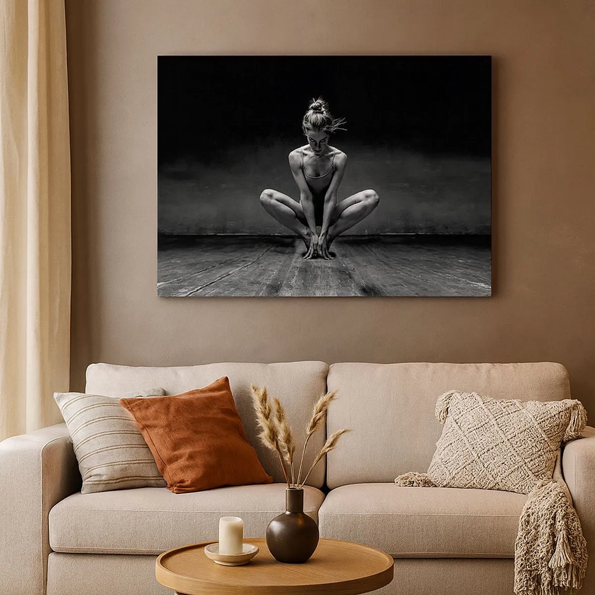 Quadro su tela - Stampe su Tela - Ritratto in bianco e nero di una ballerina in piena concentrazione. - 70x50cm - La concentrazione dell'energia della danza - Decorazione murale moderna per soggiorno e camera da letto ARTTOR